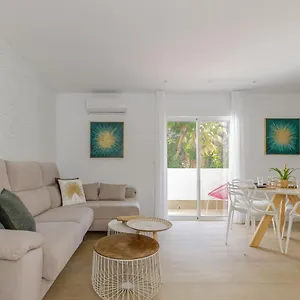 Apartment Spacious & Quiet By Hellomalaga - Azahar, Malaga